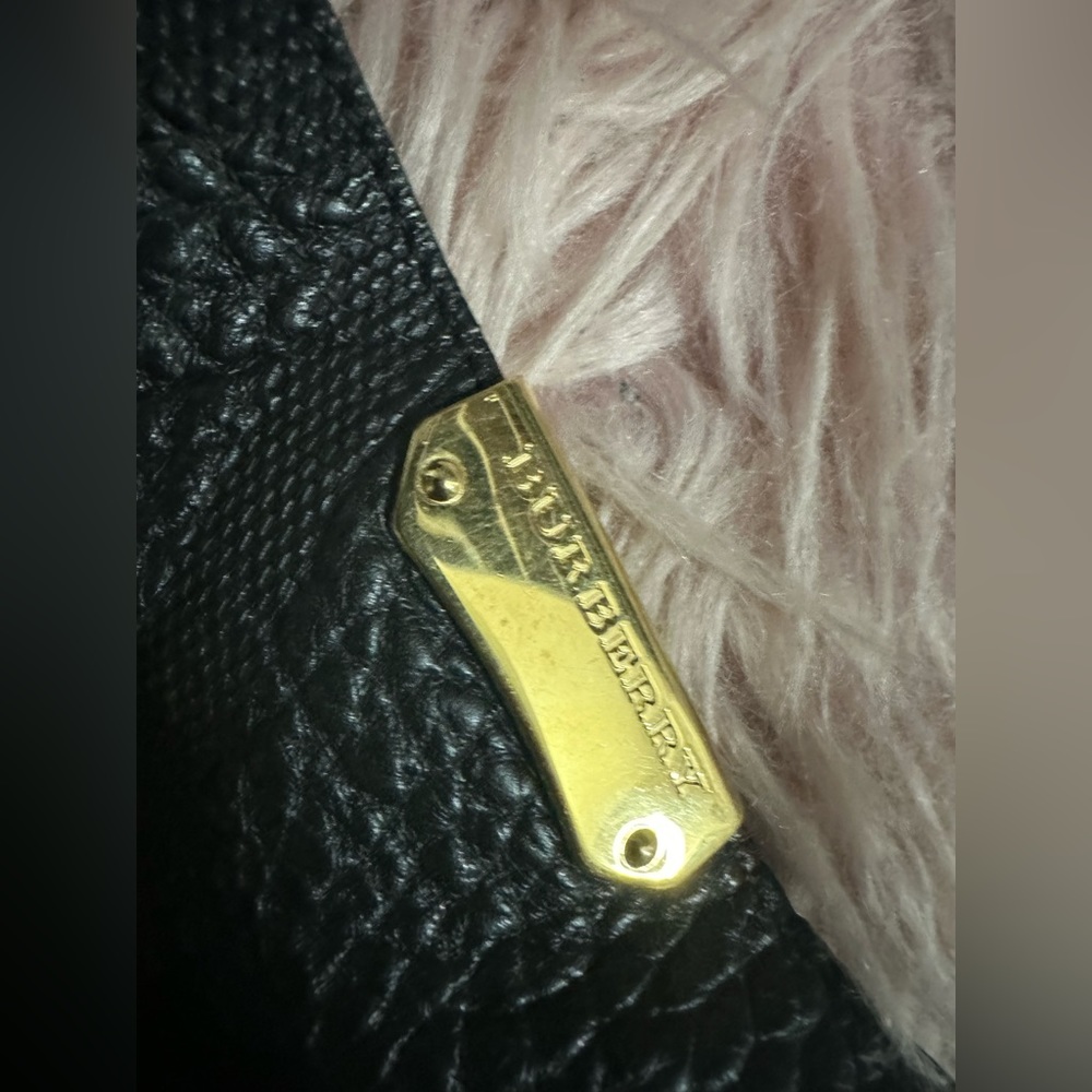 Burberry leather purse (vintage)